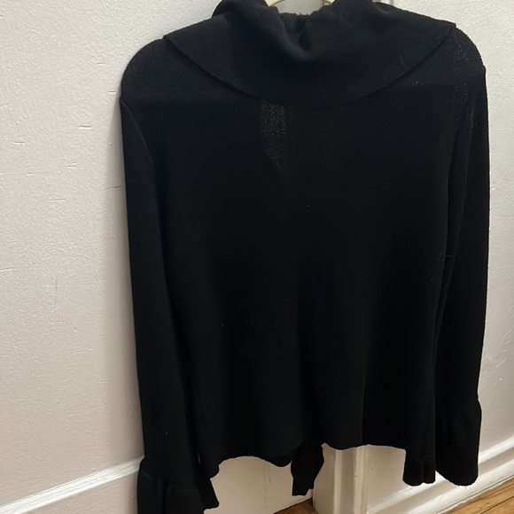 Beyond Threads Ruffle Bell Cuff Cardigan - Picture 7 of 9